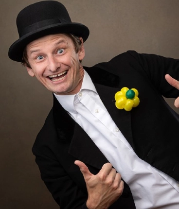 Tobi van Deisner – Familienshow mit Ballonkunst, Comedy & Magie